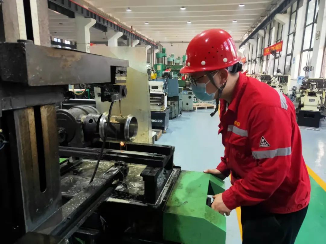 “靜態(tài)”管理下的“動態(tài)”堅(jiān)守