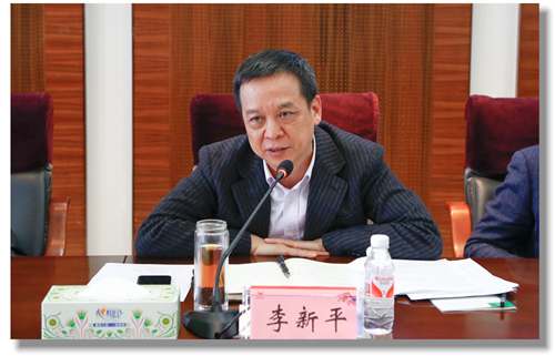 農(nóng)行湖北省分行副行長李新平一行到訪宜化集團(tuán)(圖3) 農(nóng)行湖北省分行副行長李新平一行到訪宜化集團(tuán)(圖3)