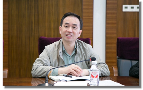 宜化集團(tuán)召開總部機(jī)關(guān)首批赴生產(chǎn)一線交流鍛煉年輕干部座談會(huì)(圖2) 宜化集團(tuán)召開總部機(jī)關(guān)首批赴生產(chǎn)一線交流鍛煉年輕干部座談會(huì)(圖2)