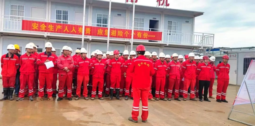 【安全生產(chǎn)月】磷氟鋰業(yè)項(xiàng)目部開展觸電事故應(yīng)急演練(圖3) 圖片